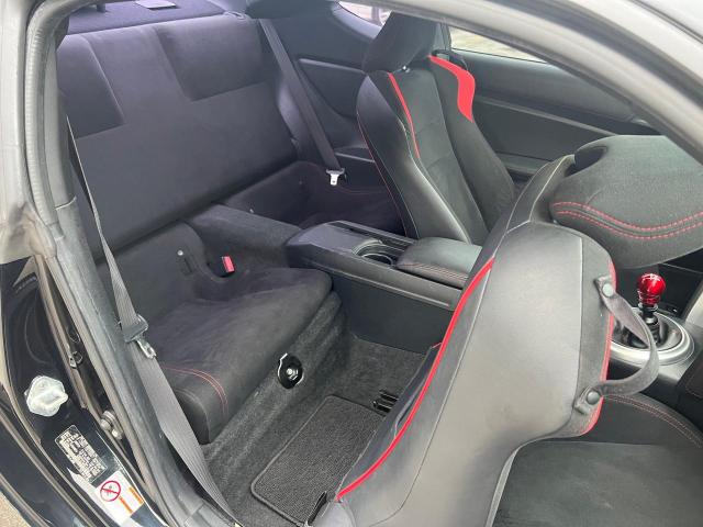 JF1ZNAA17G9709607 - 2016 TOYOTA SCION FR-S შავი ფოტო 11