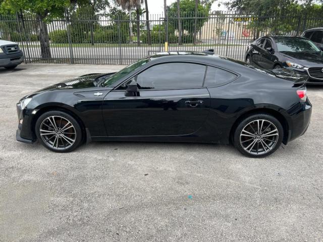 JF1ZNAA17G9709607 - 2016 TOYOTA SCION FR-S შავი ფოტო 12