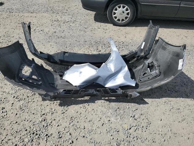 JF2SKADCXMH568908 - 2021 SUBARU FORESTER 银色 照片 13