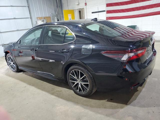 4T1T11BK2PU101120 - 2023 TOYOTA CAMRY SE NIGHT SHADE BLACK photo 2