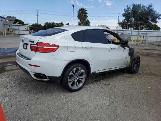 5UXFG8C50DL591655 - 2013 BMW X6 XDRIVE50I WHITE photo 3
