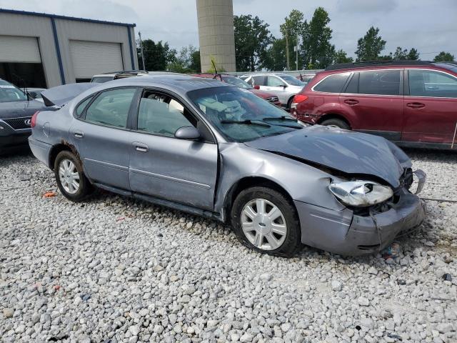 1FAHP56U17A125198 - 2007 FORD TAURUS SEL SILVER photo 4