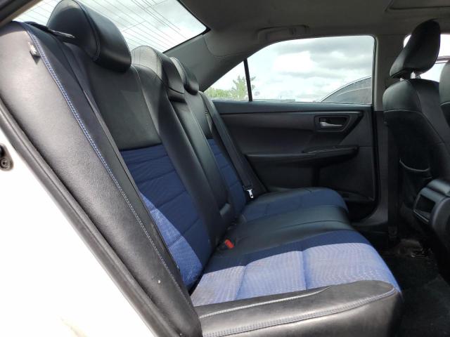 4T1BF1FK5GU560228 - 2016 TOYOTA CAMRY LE 白色 照片 10