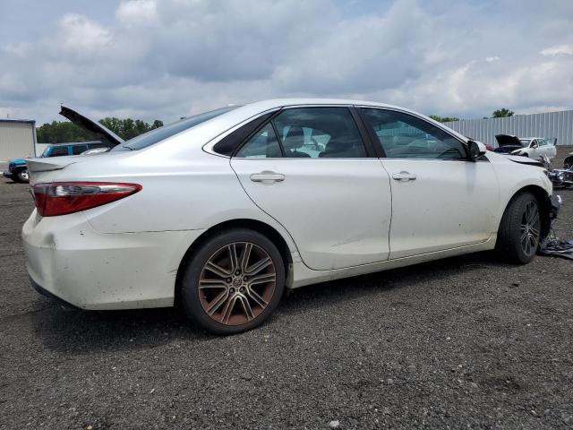 4T1BF1FK5GU560228 - 2016 TOYOTA CAMRY LE 白色 照片 3