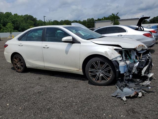 4T1BF1FK5GU560228 - 2016 TOYOTA CAMRY LE 白色 照片 4