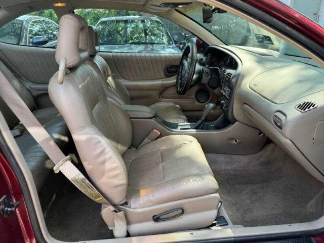 1G2WR121X1F125585 - 2001 PONTIAC GRAND PRIX GTP MAROON photo 5