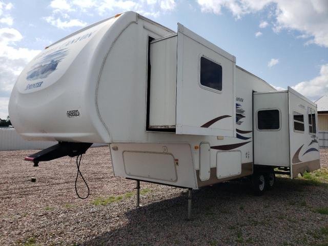 4YDF2932771530215 - 2007 KEYSTONE TRAILER WHITE photo 2