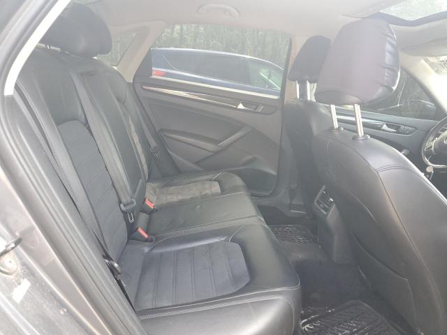 1VWCN7A32DC149186 - 2013 VOLKSWAGEN PASSAT SEL رمادي صورة 10