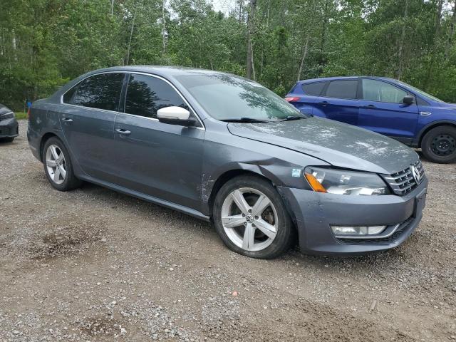 1VWCN7A32DC149186 - 2013 VOLKSWAGEN PASSAT SEL رمادي صورة 4