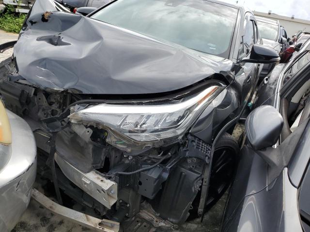 2020 TOYOTA C-HR XLE, 