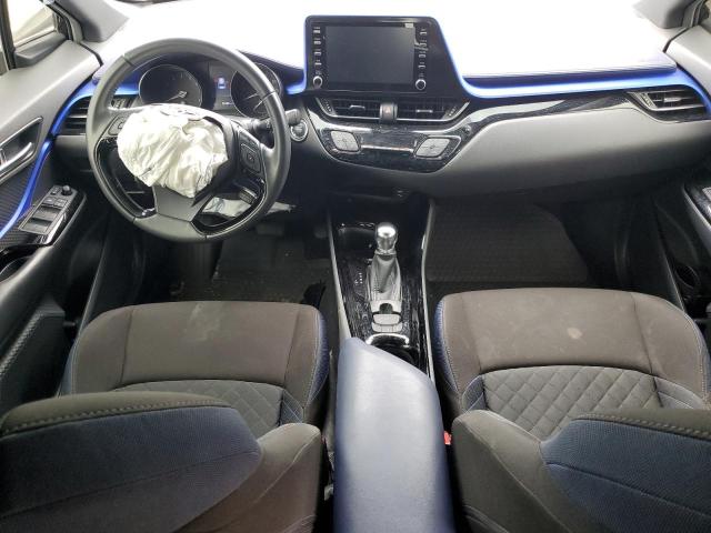 JTNKHMBX1L1065047 - 2020 TOYOTA C-HR XLE 黑色 照片 8