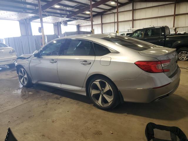 1HGCV2F94JA054169 - 2018 HONDA ACCORD TOURING SILVER photo 2