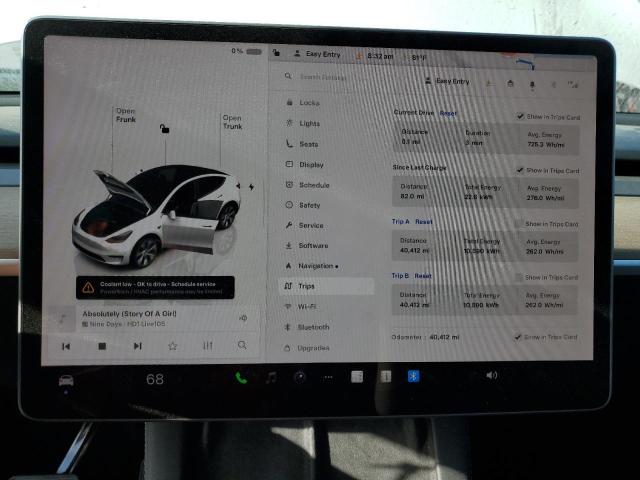 7SAYGDEE0PA096864 - 2023 TESLA MODEL Y أبيض صورة 9