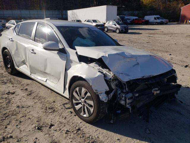 1N4BL4BV2KC206699 - 2019 NISSAN ALTIMA S WHITE photo 9