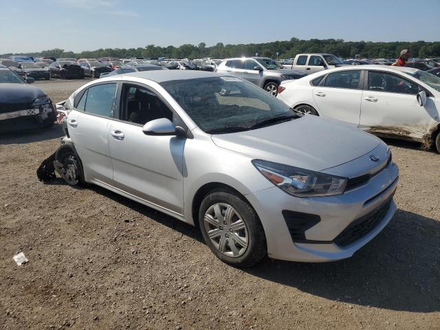 3KPA24AD2ME377823 - 2021 KIA RIO LX SILVER photo 4