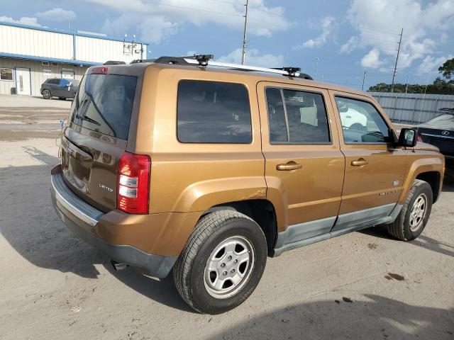 1J4NF4GB2BD172619 - 2011 JEEP PATRIOT LATITUDE BROWN photo 3