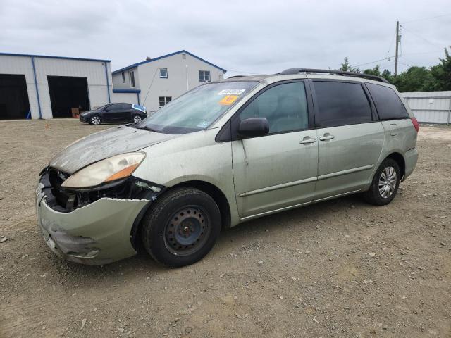 2010 TOYT SIENNA CE, null
