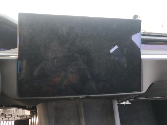 5YJSA1E53NF465509 - 2022 TESLA MODEL S WHITE photo 18