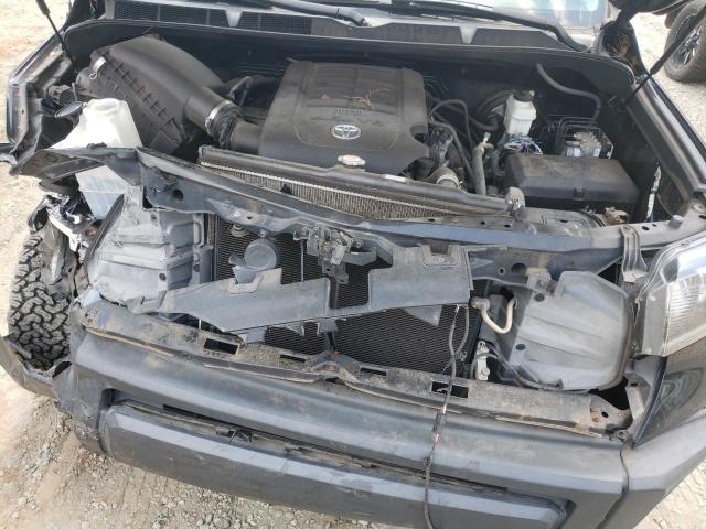 5TFRM5F15JX126520 - 2018 TOYOTA TUNDRA DOUBLE CAB SR/SR5 BLACK photo 11