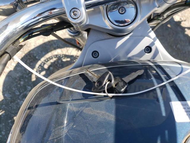 WB10379A24ZK92616 - 2004 BMW R1200 C 银色 照片 8