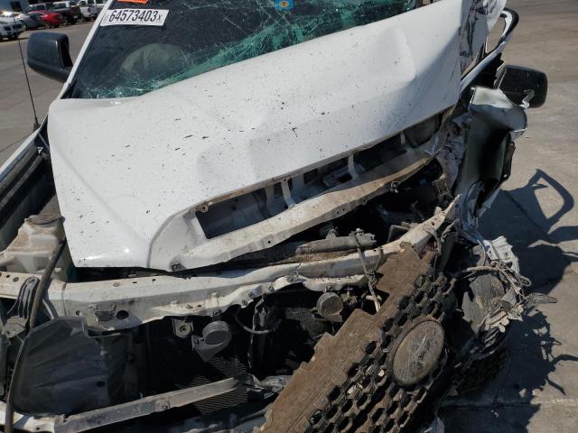 5TFRM5F15JX131409 - 2018 TOYOTA TUNDRA DOUBLE CAB SR/SR5 WHITE photo 11