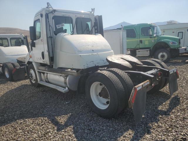 1FUBGADV9CSBN2301 - 2012 FREIGHTLINER CASCADIA 1 WHITE photo 3