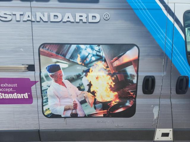 3C6URVJG5GE129019 - 2016 RAM PROMASTER 3500 HIGH თეთრი ფოტო 10