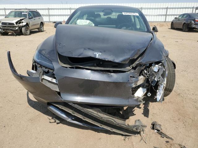 5YJ3E1EB7SF939701 - 2025 TESLA MODEL 3 GRAY photo 5
