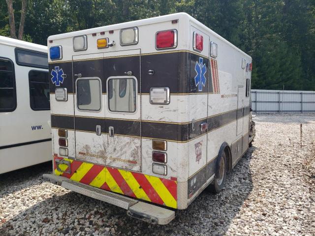 1HTJSSKK2DH146144 - 2013 INTERNATIONAL TERRASTAR WHITE photo 3