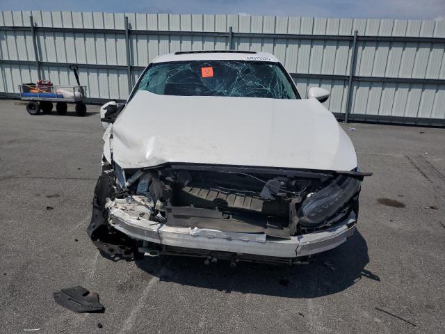 1HGCV2F90KA036110 - 2019 HONDA ACCORD TOURING Biały zdjęcie 5