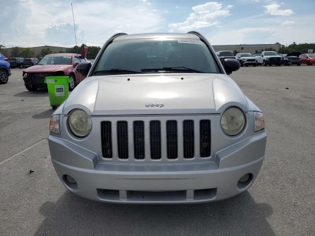 1J8FT47W37D107834 - 2007 JEEP COMPASS SILVER photo 5