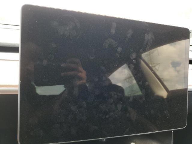 5YJ3E1EB2NF267504 - 2022 TESLA MODEL 3 შავი ფოტო 9