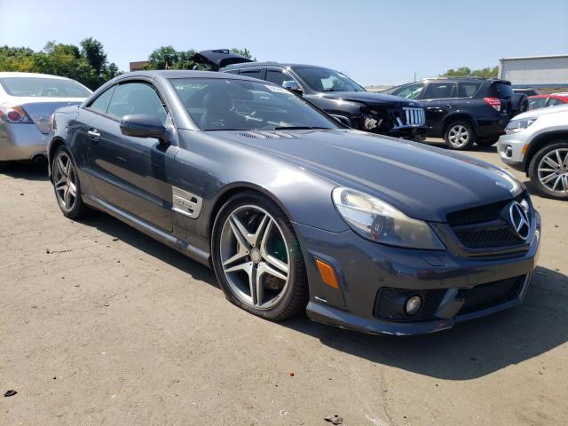 WDBSK7AA2BF161306 - 2011 MERCEDES-BENZ SL 63 AMG GRAY photo 4