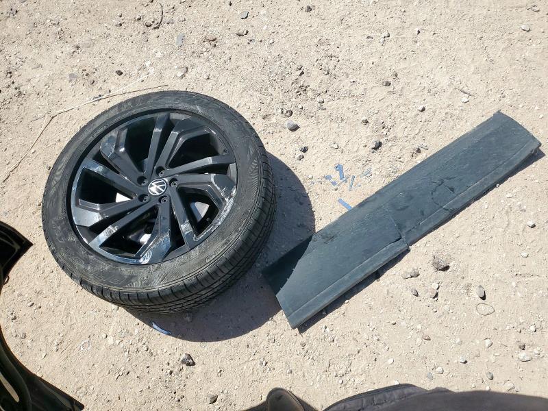 1V2WP2CA4NC507624 - 2022 VOLKSWAGEN ATLAS SE Siyah fotoğraf 13