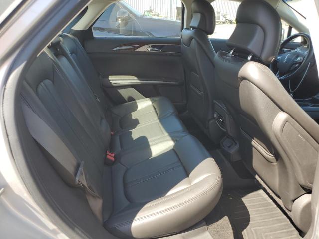 3LN6L2G95DR821596 - 2013 LINCOLN MKZ SILVER photo 10
