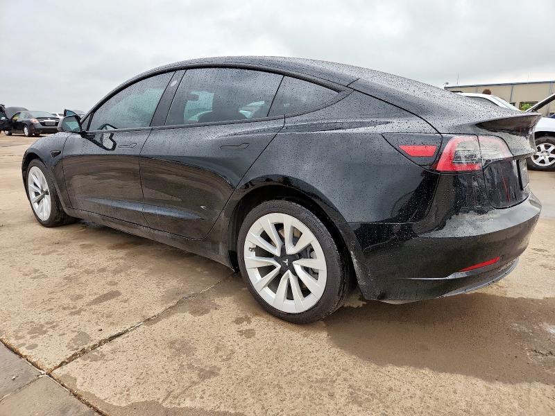 5YJ3E1EA2NF331046 - 2022 TESLA MODEL 3 黑色 照片 2