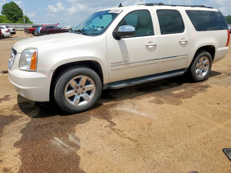 2013 GMC YUKON XL C1500 SLT, null