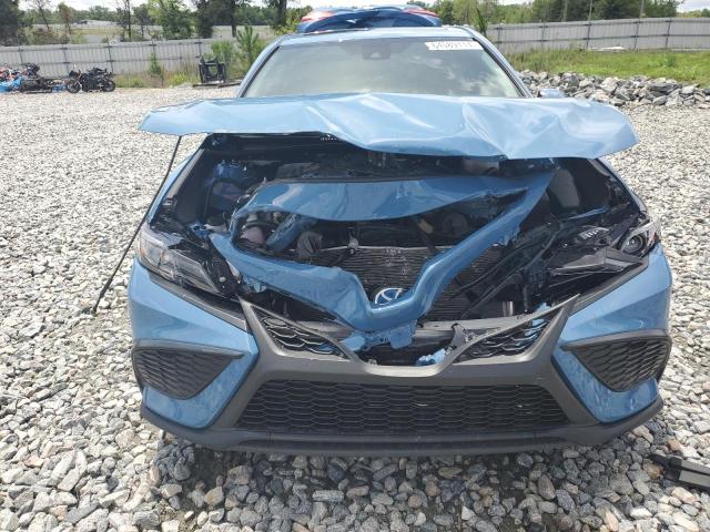 4T1S31AK1RU075328 - 2024 TOYOTA CAMRY SE NIGHT SHADE BLUE photo 5