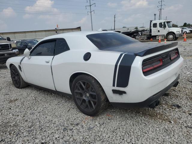 2C3CDZFJ3GH275524 - 2016 DODGE CHALLENGER R/T SCAT PACK WHITE photo 2