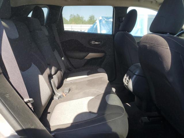 1C4PJMAS2HW665123 - 2017 JEEP CHEROKEE SPORT SILVER photo 11