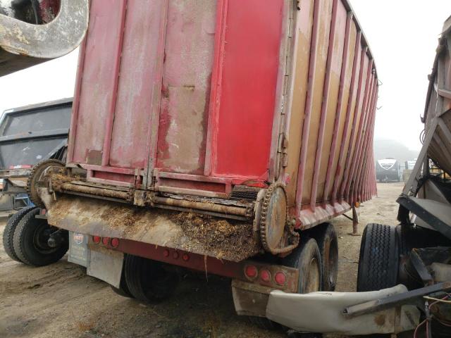 1D010942 - 2002 TRAIL KING TRAILER RED photo 5