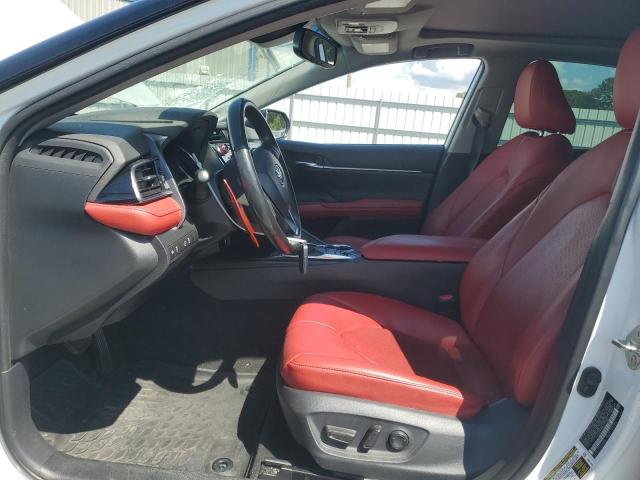 4T1BZ1HK2KU030991 - 2019 TOYOTA CAMRY XSE WHITE photo 7