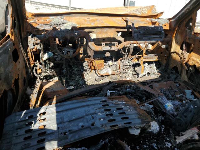 1GYS4HEF8CR191623 - 2012 CADILLAC ESCALADE ESV LUXURY WHITE photo 8