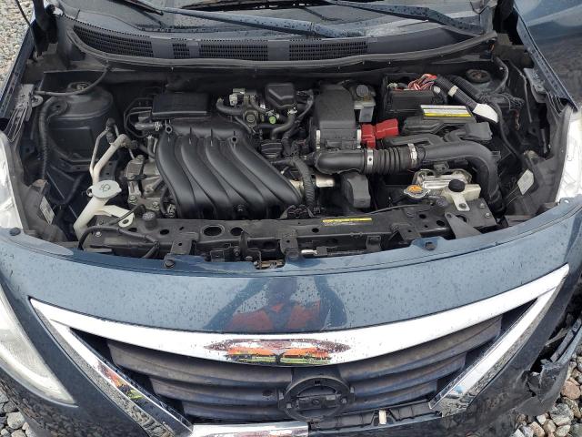 3N1CN7AP3HL902906 - 2017 NISSAN VERSA S SILVER photo 11