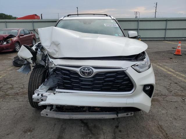 5TDGZRBH9LS511364 - 2020 TOYOTA HIGHLANDER XLE WHITE photo 5