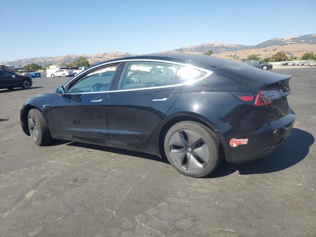 5YJ3E1EA6JF058302 - 2018 TESLA MODEL 3 Qara foto 2
