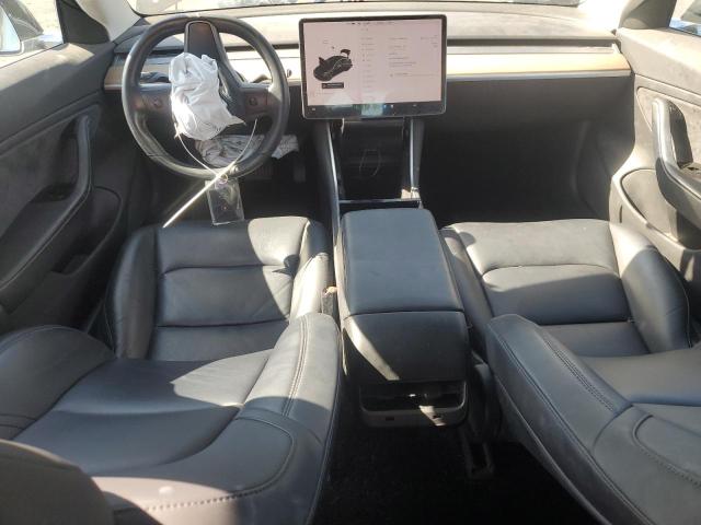 5YJ3E1EA6JF058302 - 2018 TESLA MODEL 3 Qara foto 8