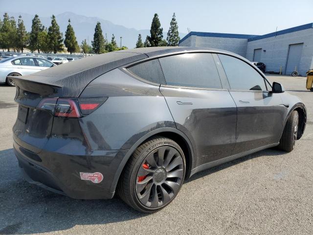 7SAYGDEF0RF059697 - 2024 TESLA MODEL Y Qara foto 3