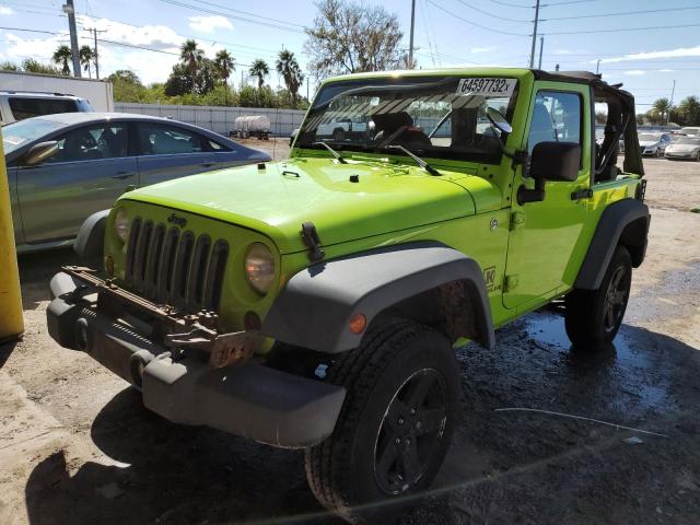 1C4AJWAG9DL521190 - 2013 JEEP WRANGLER SPORT GREEN photo 2