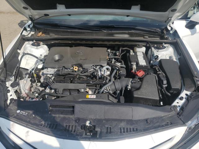 4T1G11AKXRU249098 - 2024 TOYOTA CAMRY SE NIGHT SHADE WHITE photo 11